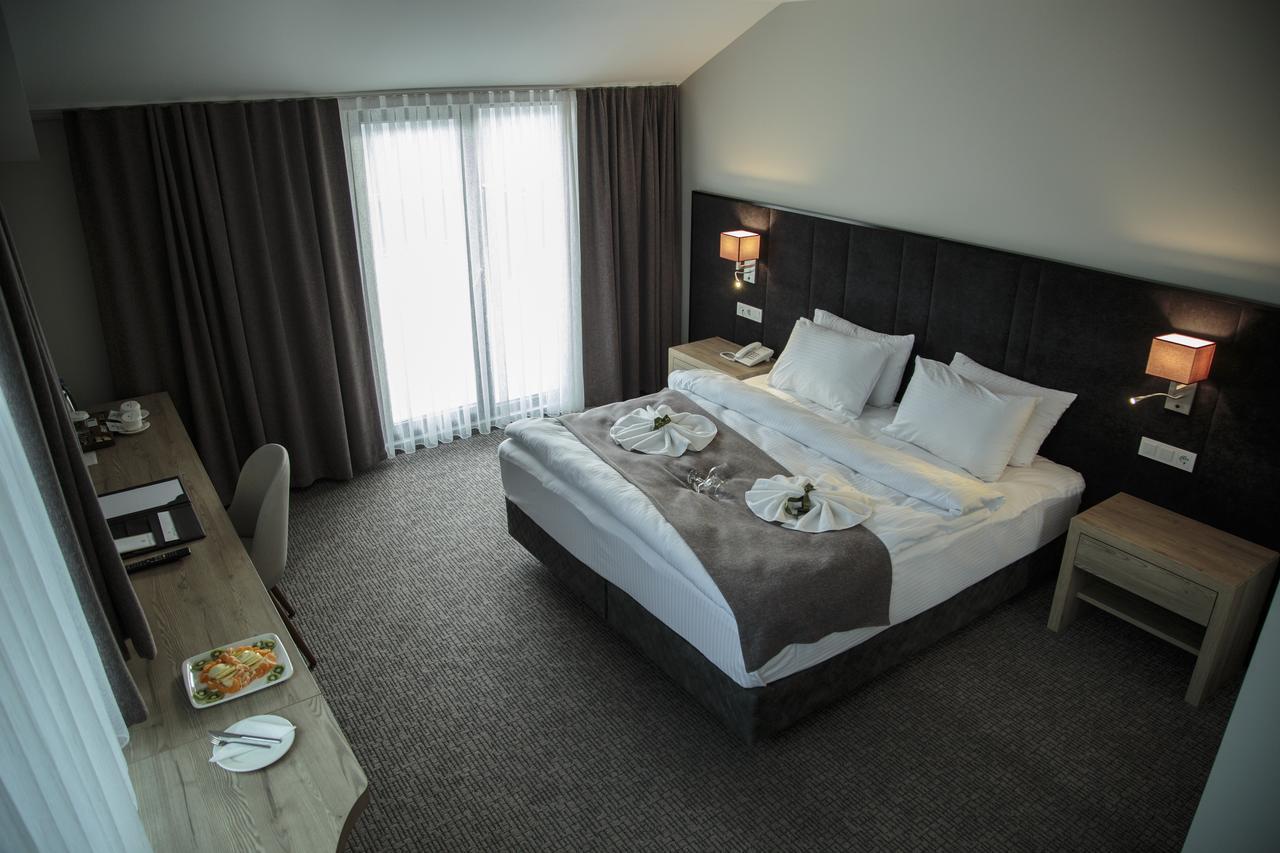 Hotel City Inegoel 外观 照片