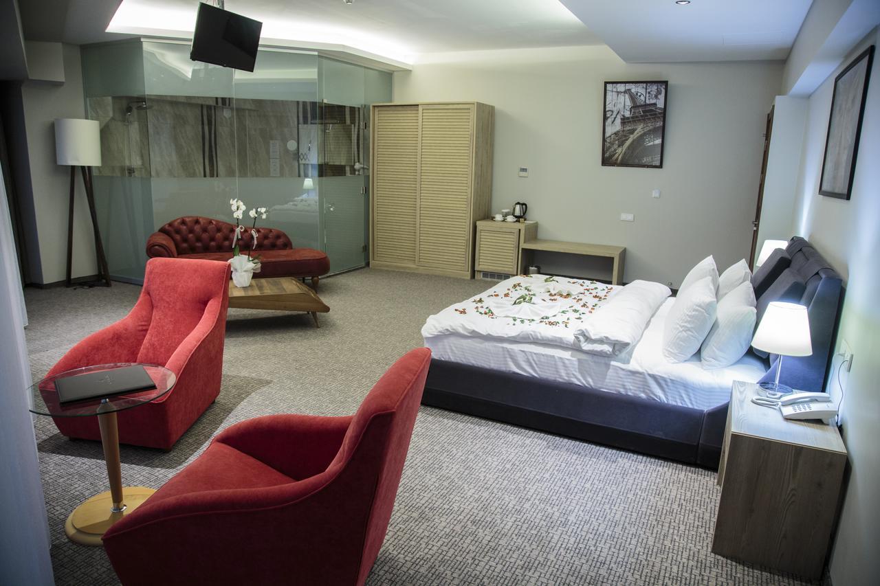 Hotel City Inegoel 外观 照片
